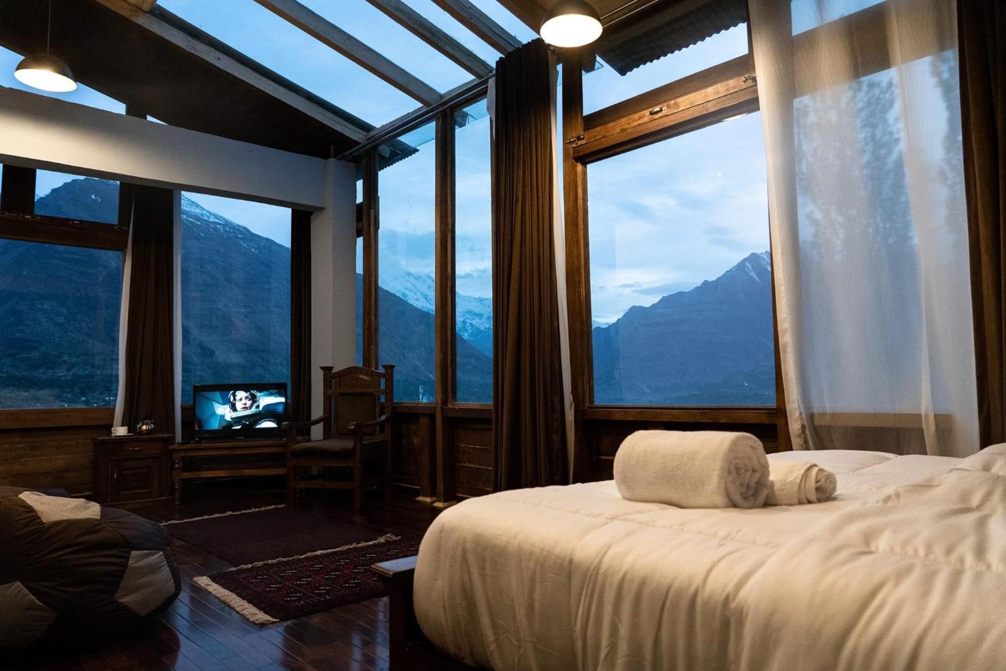 Old Hunza Inn Karimabad  外观 照片